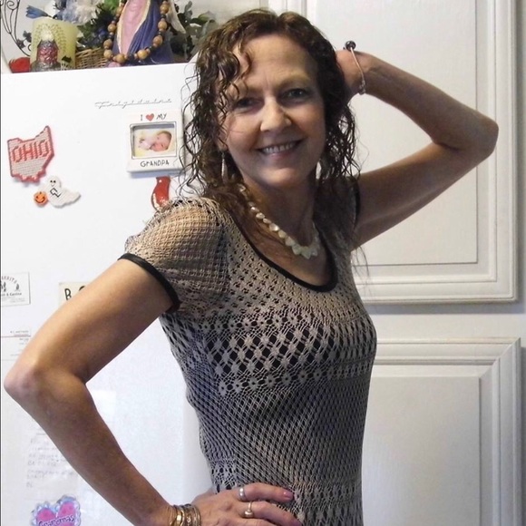 Meet your Posher, Mary - Picture 4 of 8